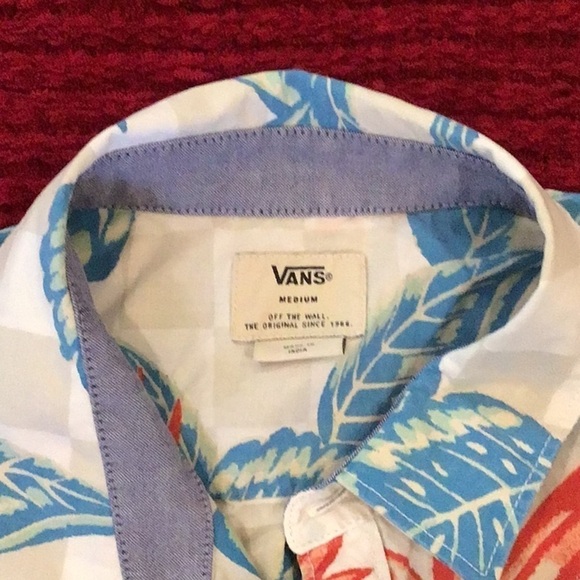 Vans Off The Wall Floral Button Up Shirt Size Medium - Picture 3 of 4